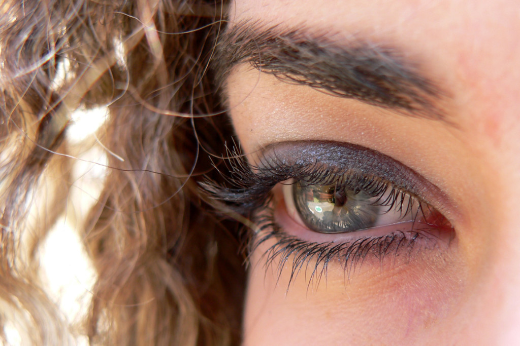 Make Your Eyes Pop With These Beauty Tips